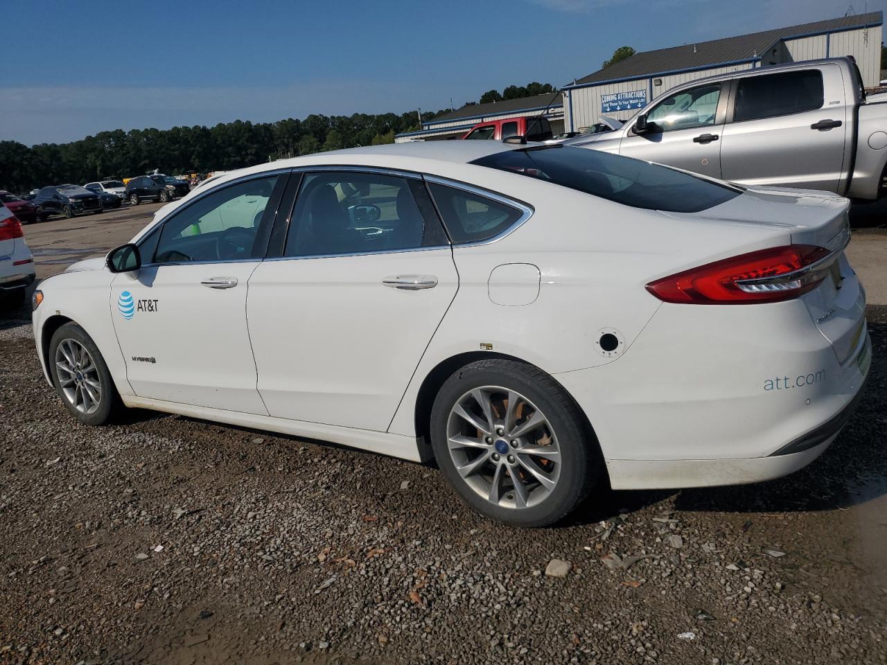 2017 FORD FUSION SE HYBRID photo 2