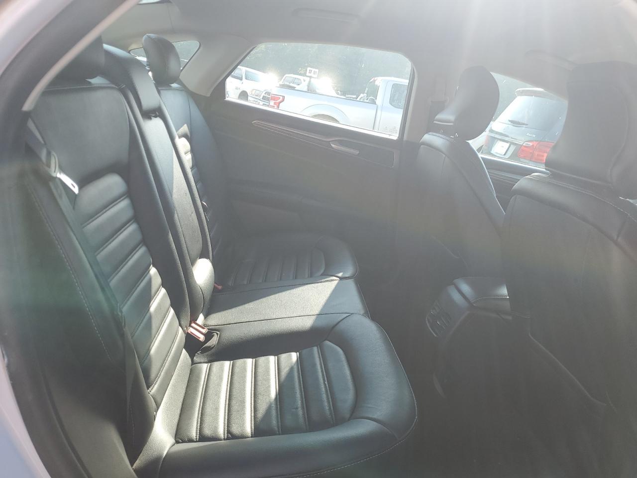 2017 FORD FUSION SE HYBRID photo 10