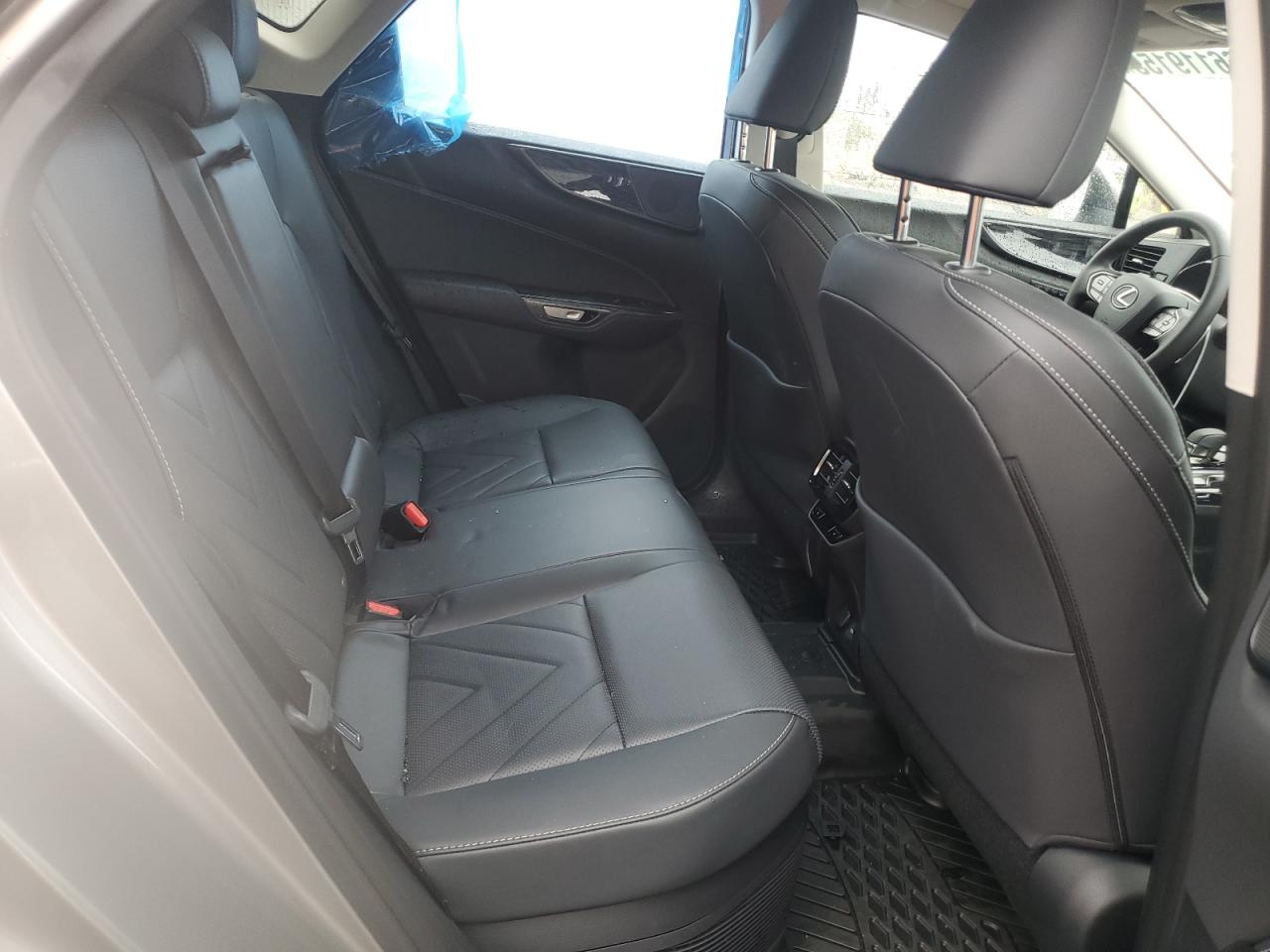 2025 LEXUS NX 450H LUXURY photo 28