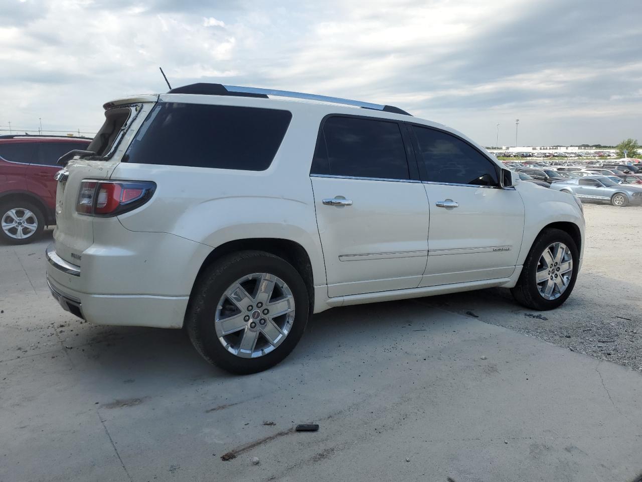 2015 GMC ACADIA DENALI photo 5