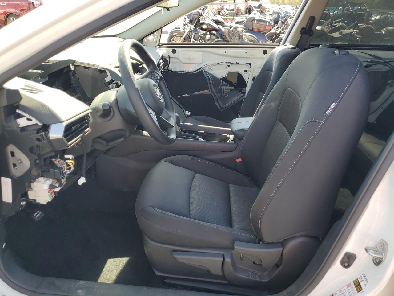 2024 NISSAN ALTIMA S photo 13