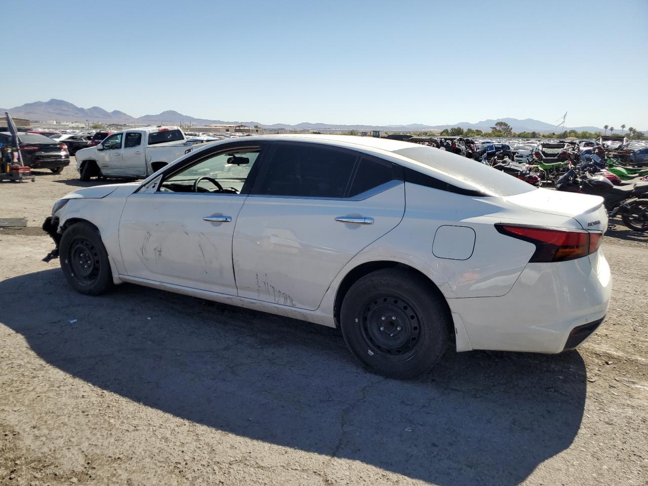 2024 NISSAN ALTIMA S photo 3