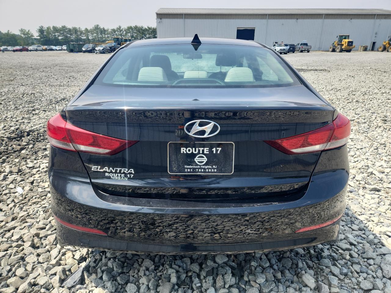 2017 HYUNDAI ELANTRA SE photo 16