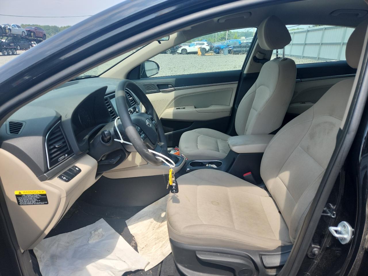 2017 HYUNDAI ELANTRA SE photo 19