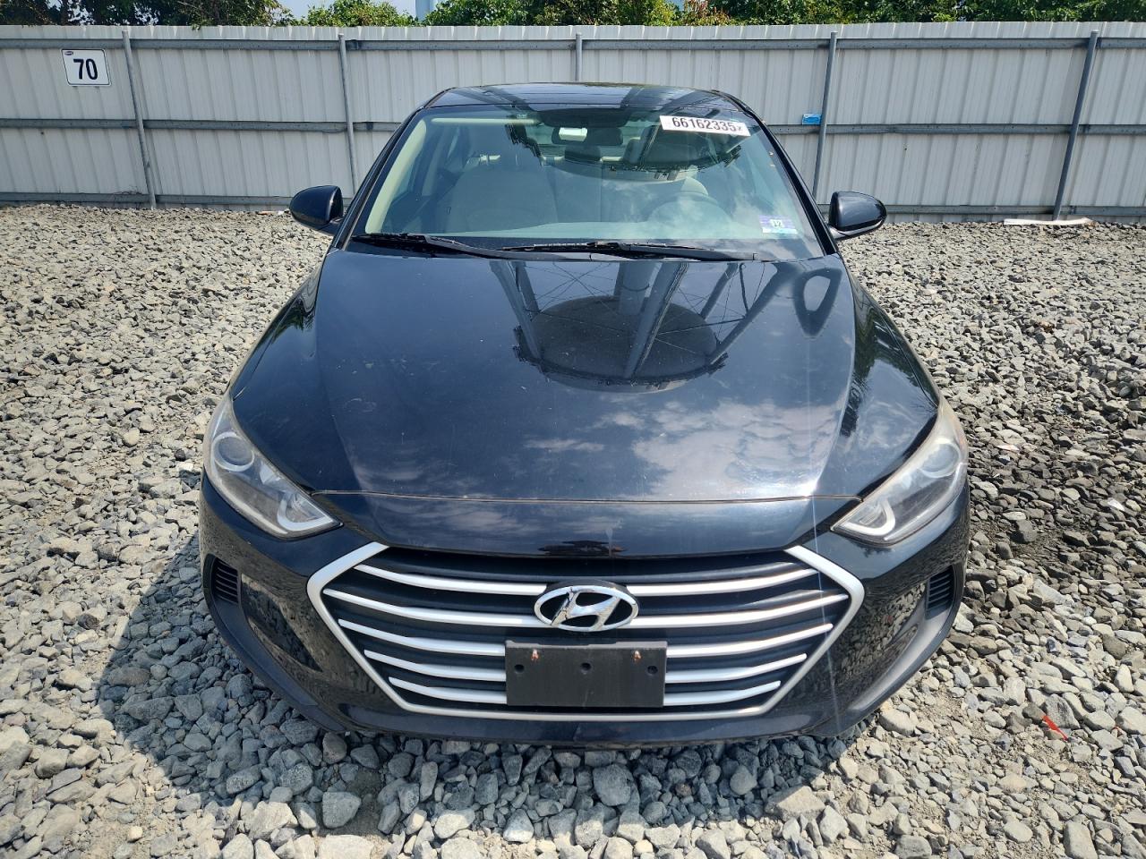 2017 HYUNDAI ELANTRA SE photo 13