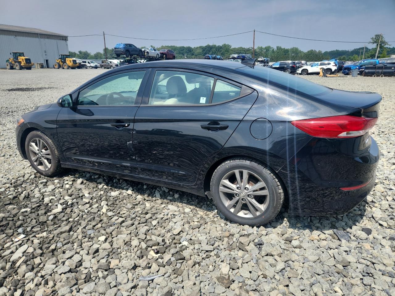 2017 HYUNDAI ELANTRA SE photo 4