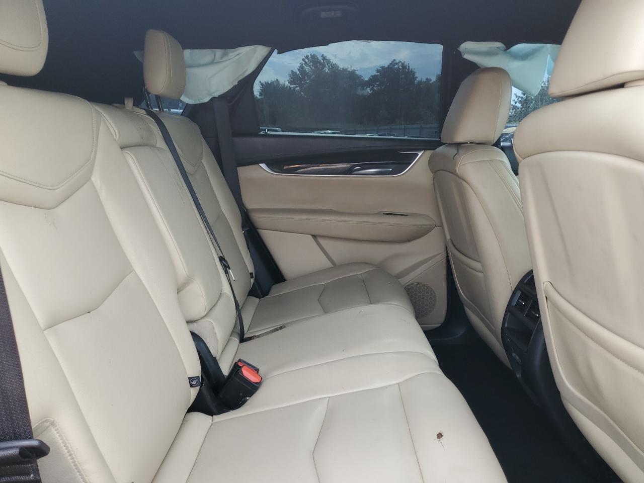 2018 CADILLAC XT5 photo 11