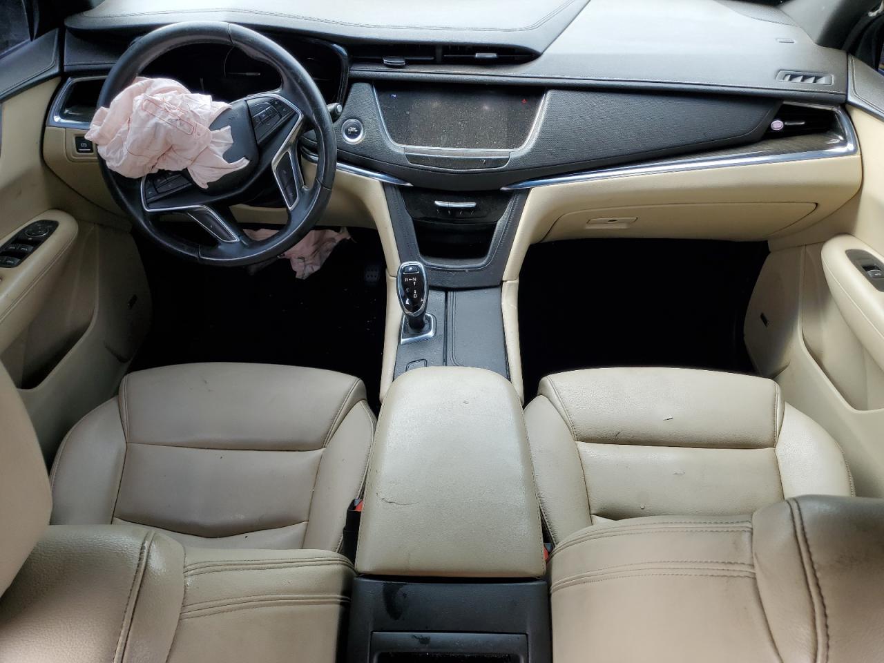 2018 CADILLAC XT5 photo 8