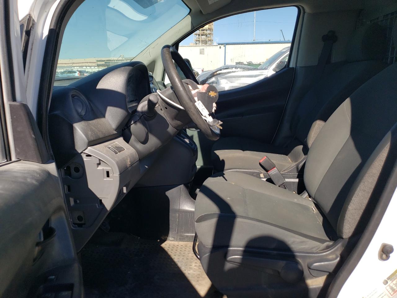 2015 CHEVROLET CITY EXPRESS LS photo 7