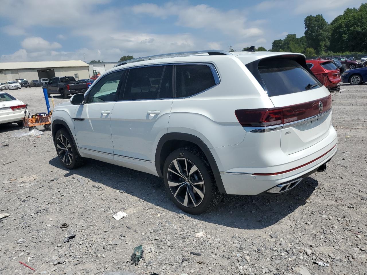2024 VOLKSWAGEN ATLAS SEL PREMIUM R-LINE photo 2