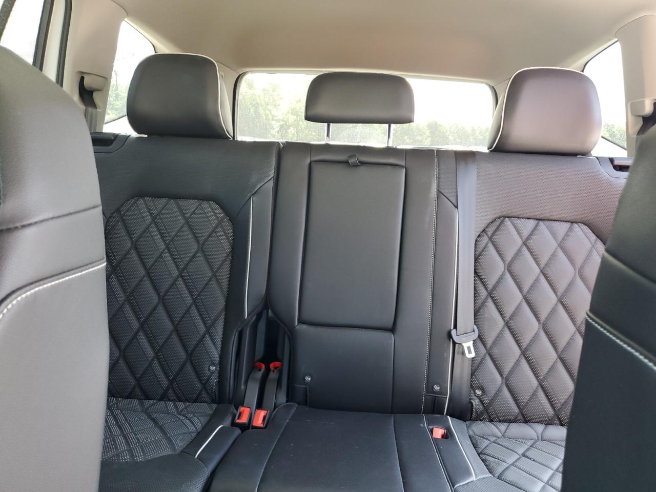 2024 VOLKSWAGEN ATLAS SEL PREMIUM R-LINE photo 10