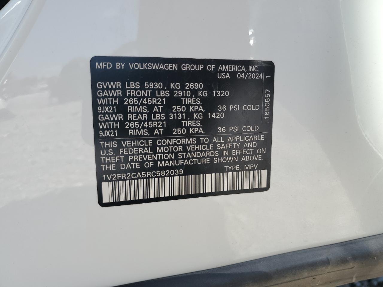2024 VOLKSWAGEN ATLAS SEL PREMIUM R-LINE photo 13