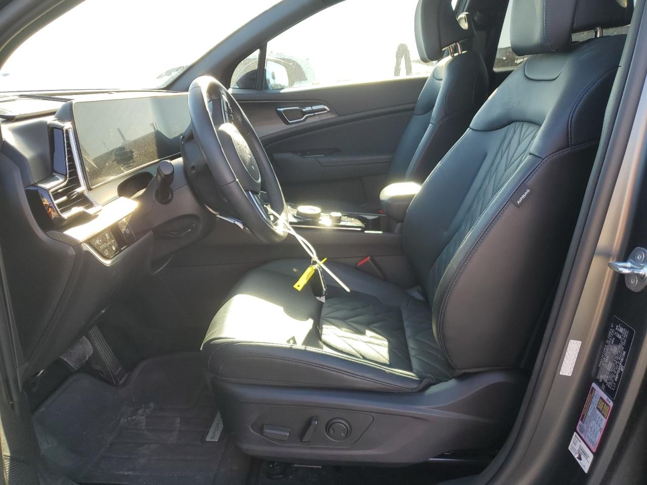 2023 KIA SPORTAGE X LINE photo 13