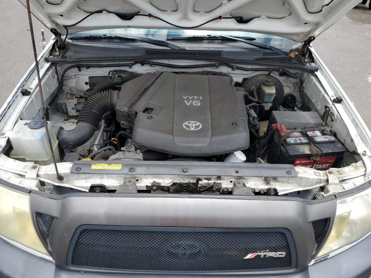 2005 TOYOTA TACOMA photo 11