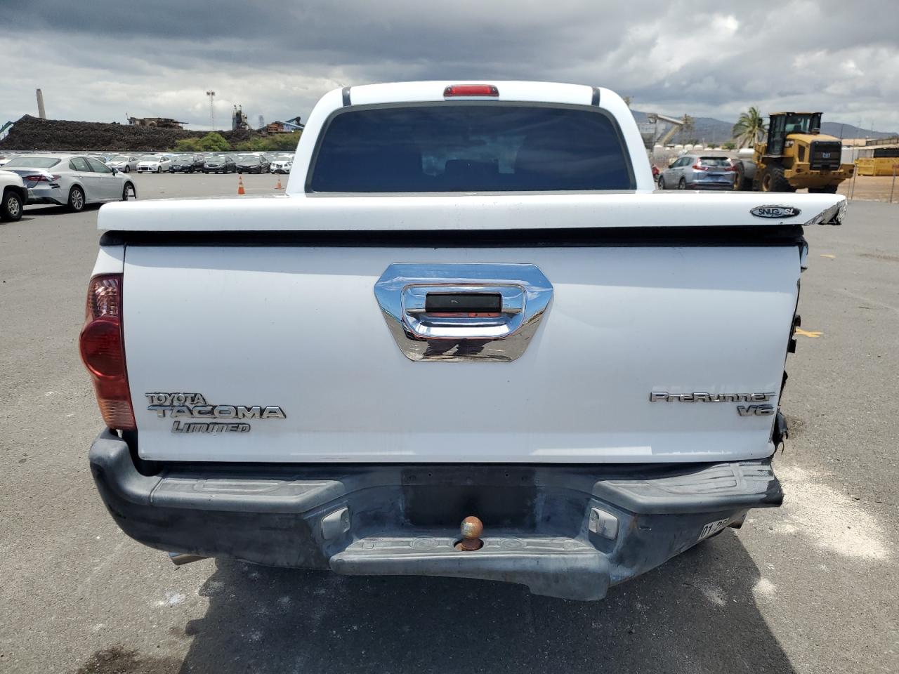 2005 TOYOTA TACOMA photo 6