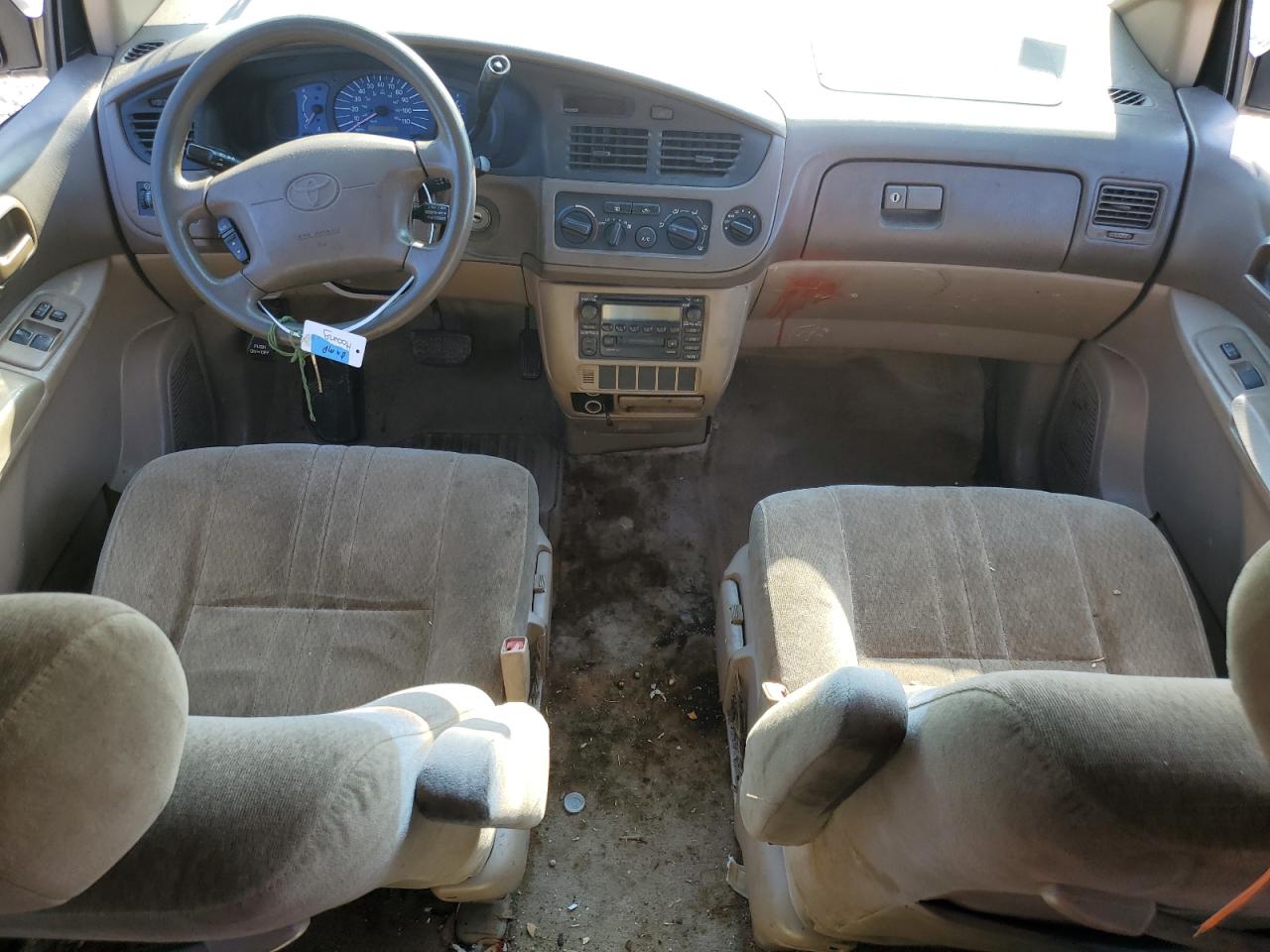 2003 TOYOTA SIENNA CE photo 8
