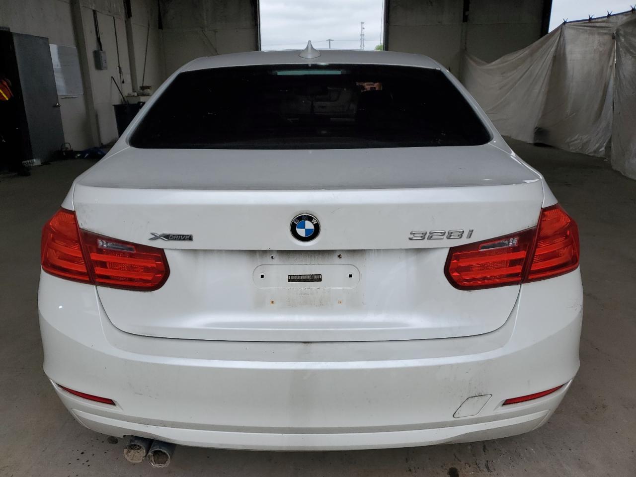 2013 BMW 328 XI SULEV photo 16