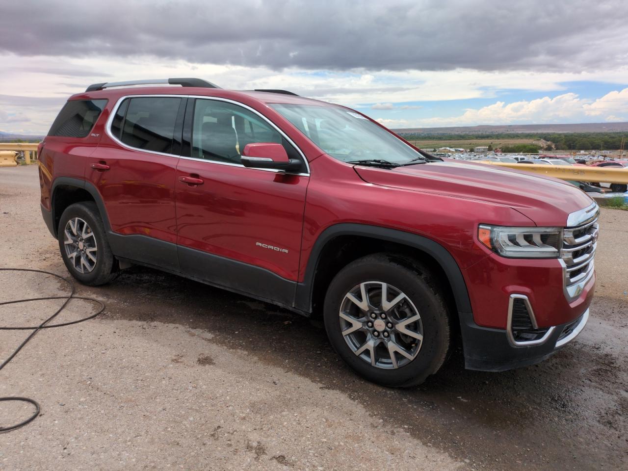 2023 GMC ACADIA SLT photo 13