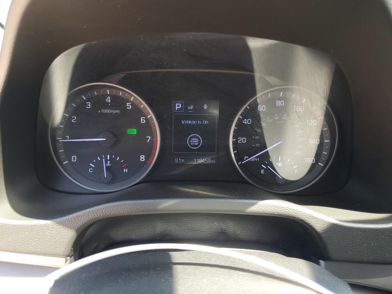 2018 HYUNDAI ELANTRA photo 17