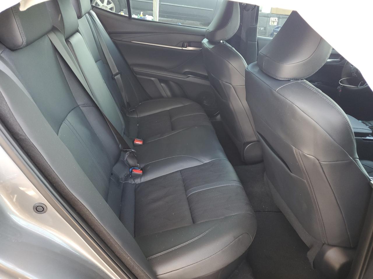 2025 TOYOTA CAMRY XSE photo 10