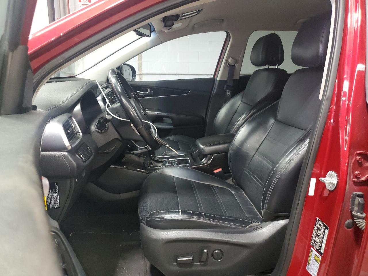 2016 KIA SORENTO photo 7