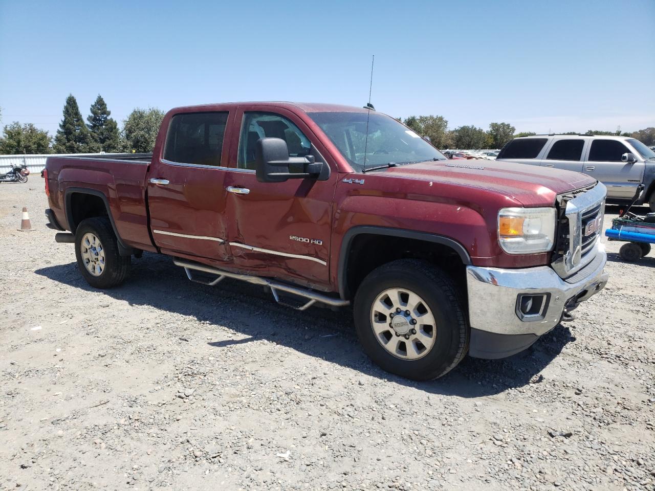 2015 GMC SIERRA K2500 SLT photo 10