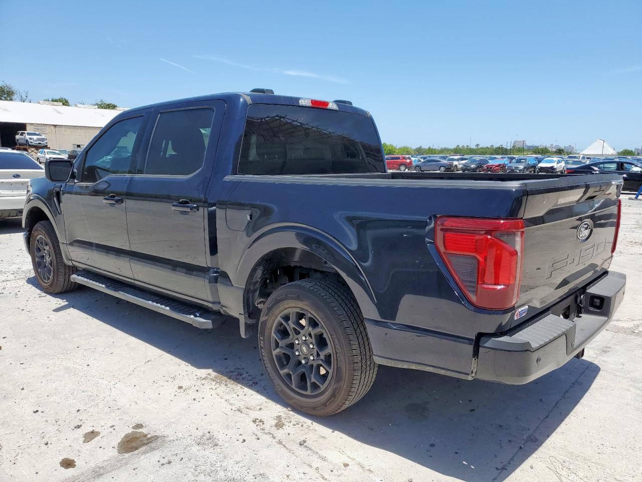 2025 FORD F150 XLT photo 3