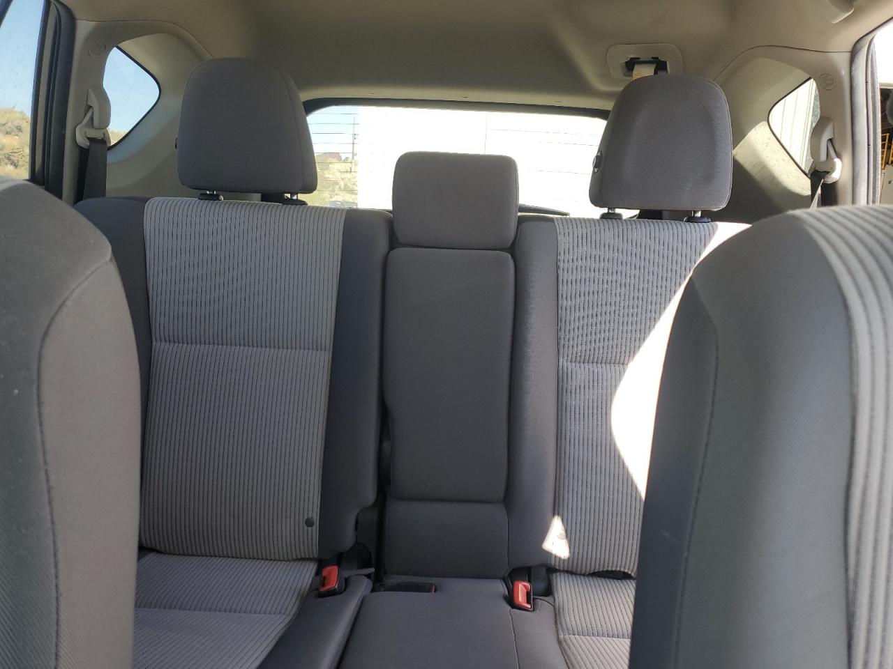 2013 TOYOTA RAV4 LE photo 19
