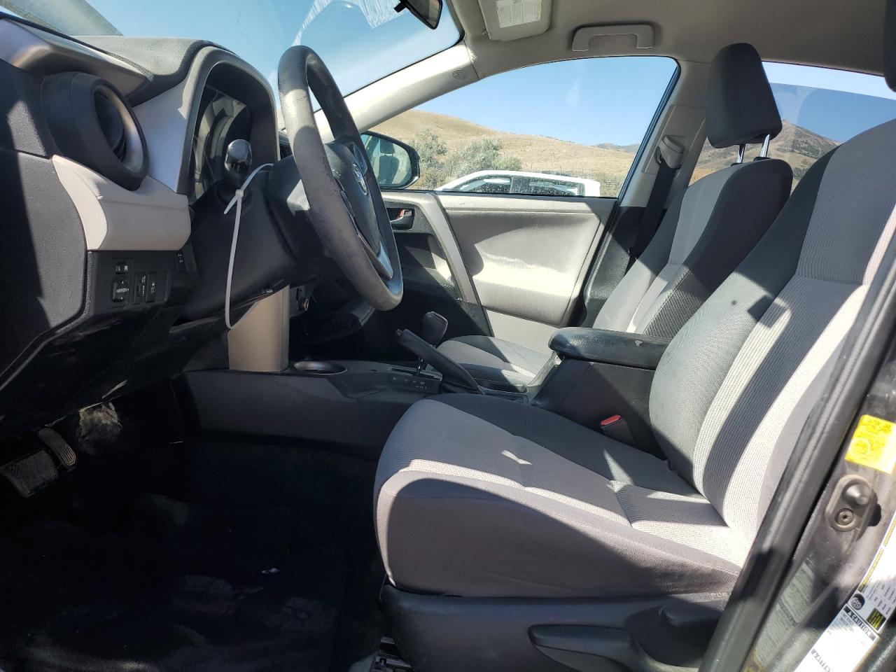 2013 TOYOTA RAV4 LE photo 13