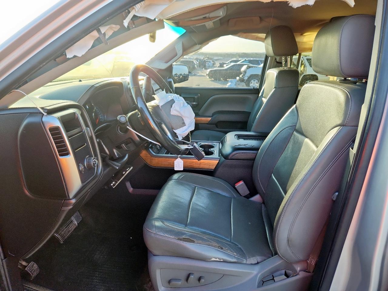 2016 CHEVROLET SILVERADO C1500 LTZ photo 13