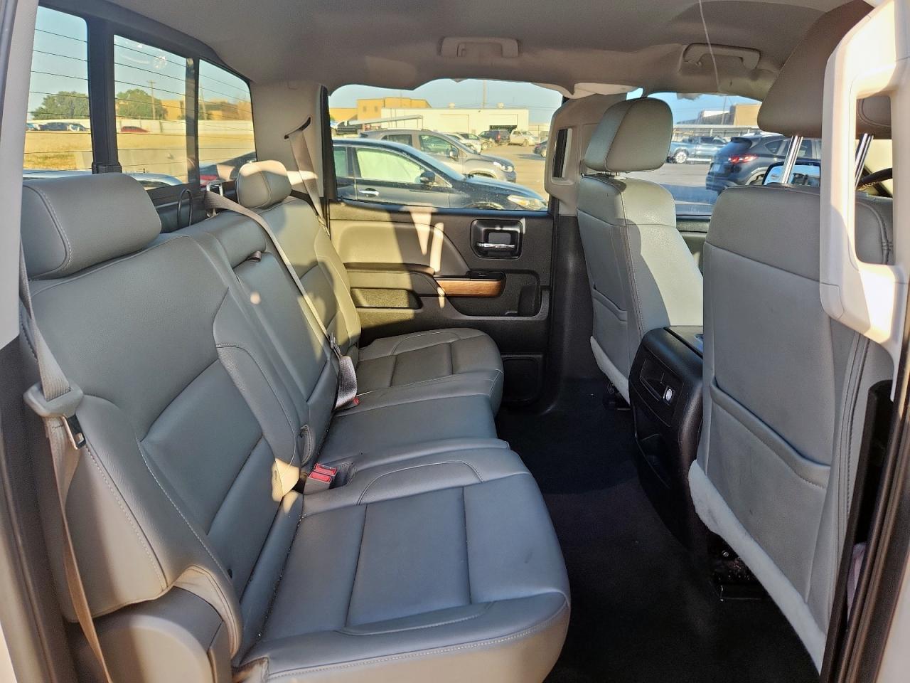 2016 CHEVROLET SILVERADO C1500 LTZ photo 19