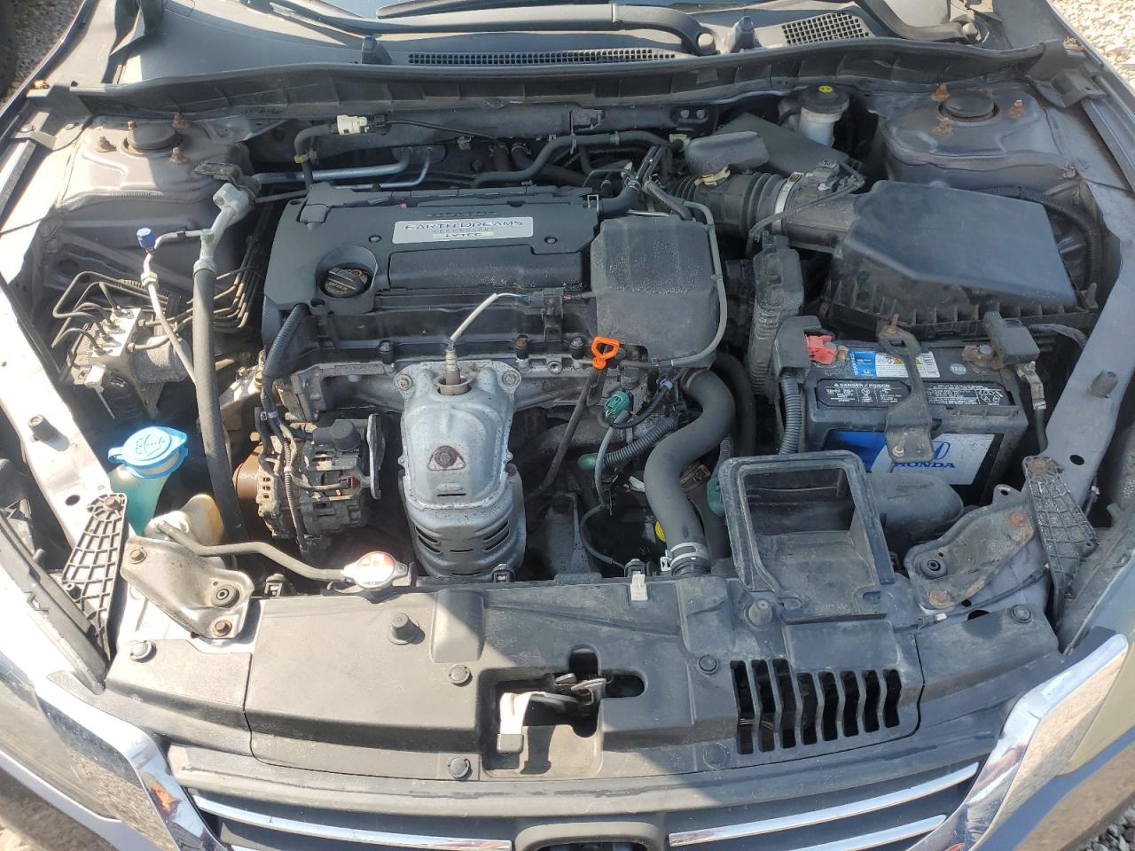 2014 HONDA ACCORD LX photo 21
