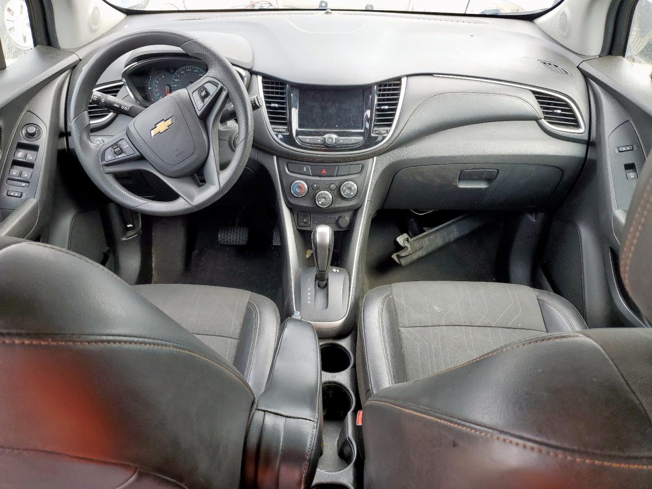2021 CHEVROLET TRAX 1LT photo 22
