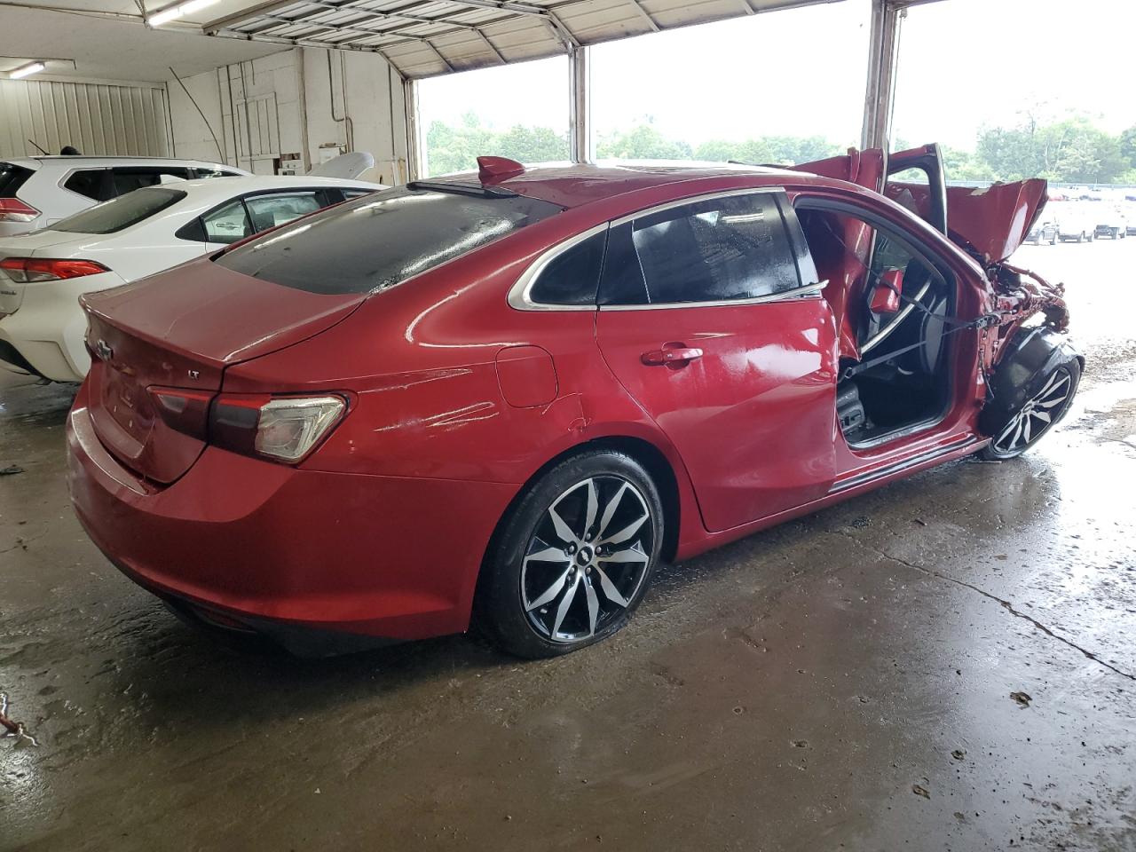 2016 CHEVROLET MALIBU LT photo 3