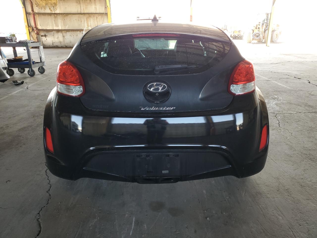 2014 HYUNDAI VELOSTER photo 6