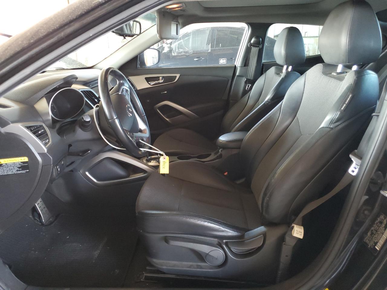 2014 HYUNDAI VELOSTER photo 7