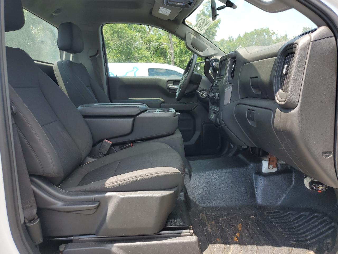 2021 CHEVROLET SILVERADO C1500 photo 28