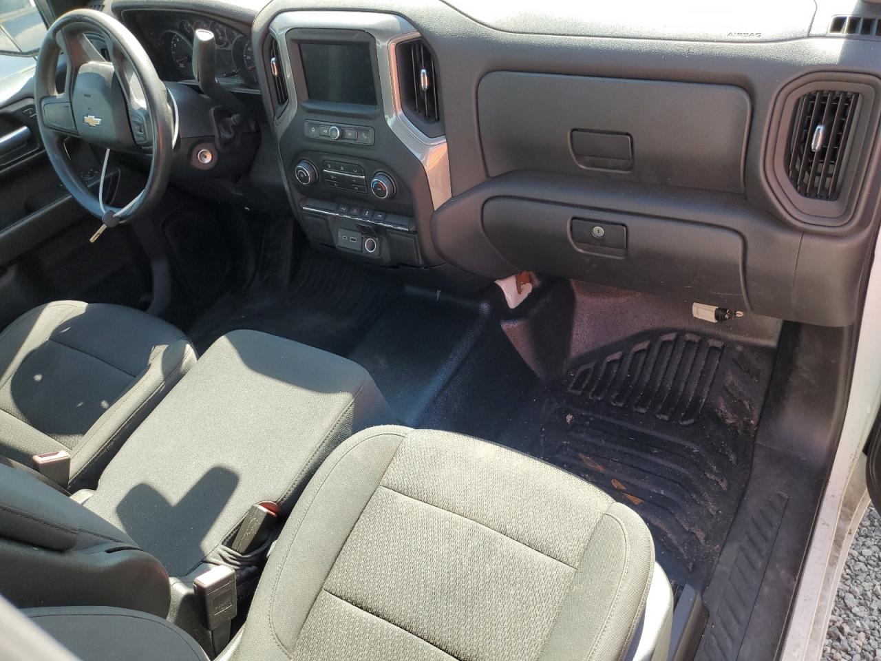 2021 CHEVROLET SILVERADO C1500 photo 22