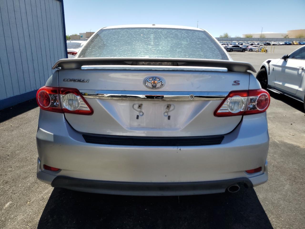2012 TOYOTA COROLLA S photo 11