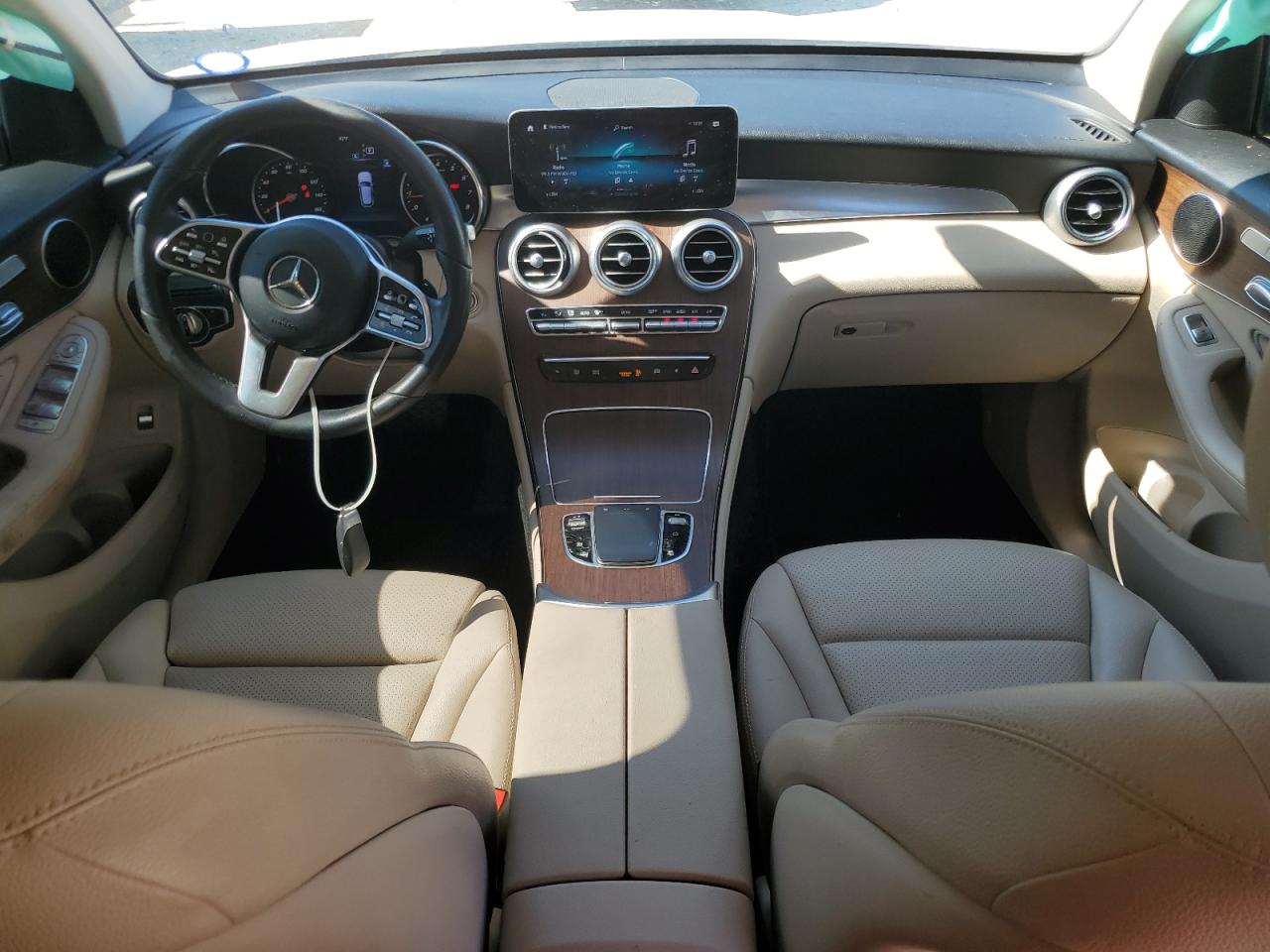2020 MERCEDES-BENZ GLC 300 photo 8