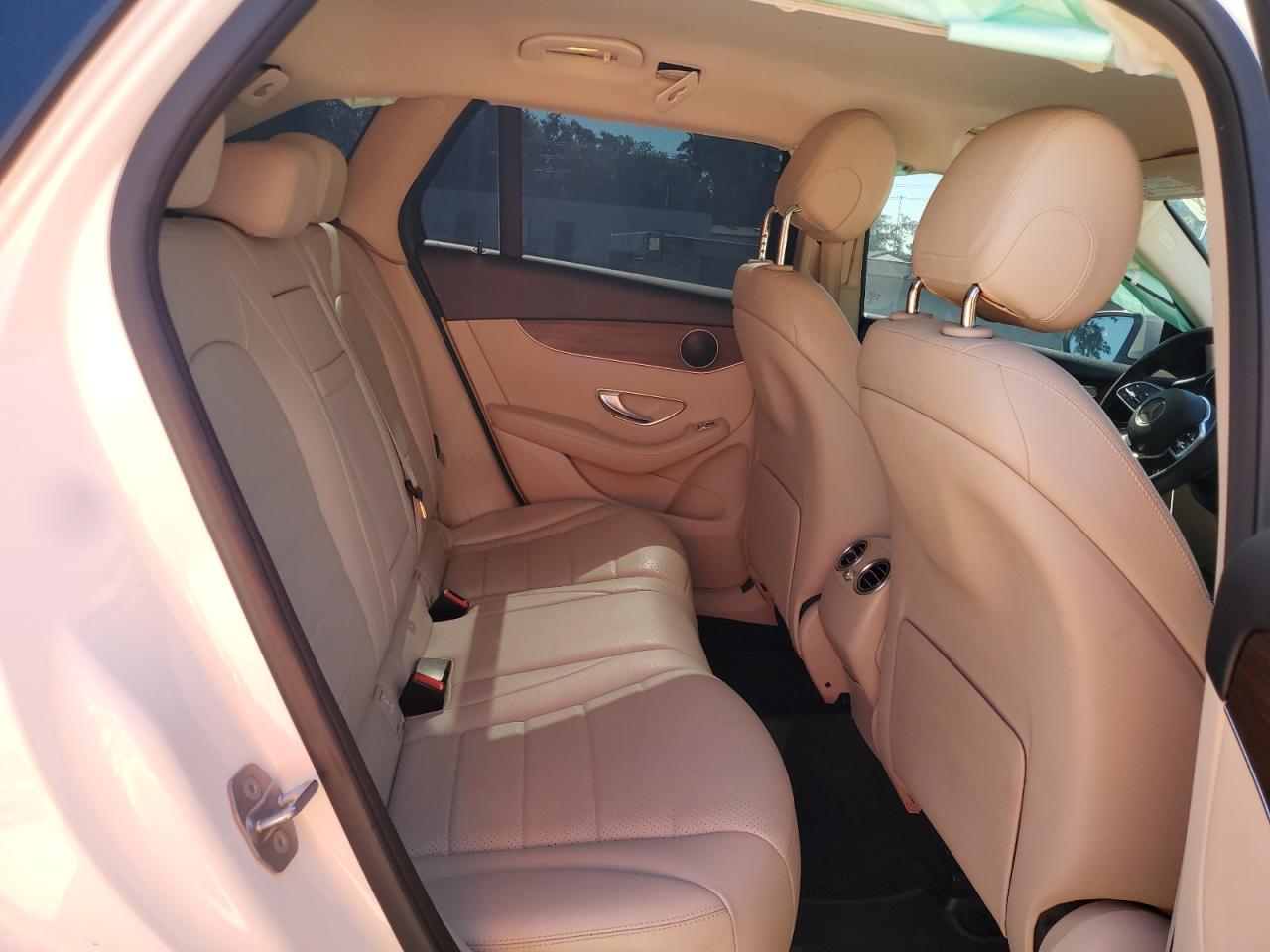 2020 MERCEDES-BENZ GLC 300 photo 11