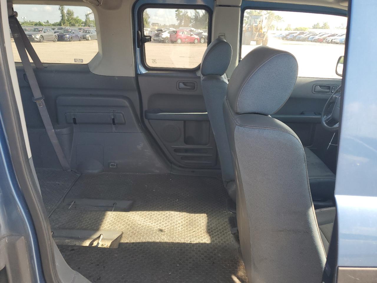 2006 HONDA ELEMENT LX photo 11