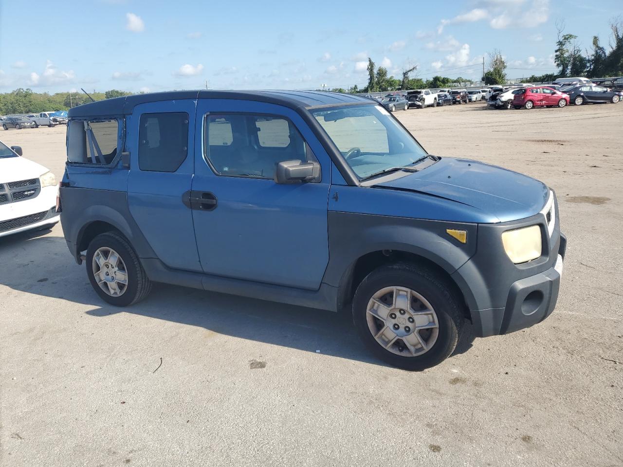 2006 HONDA ELEMENT LX photo 4