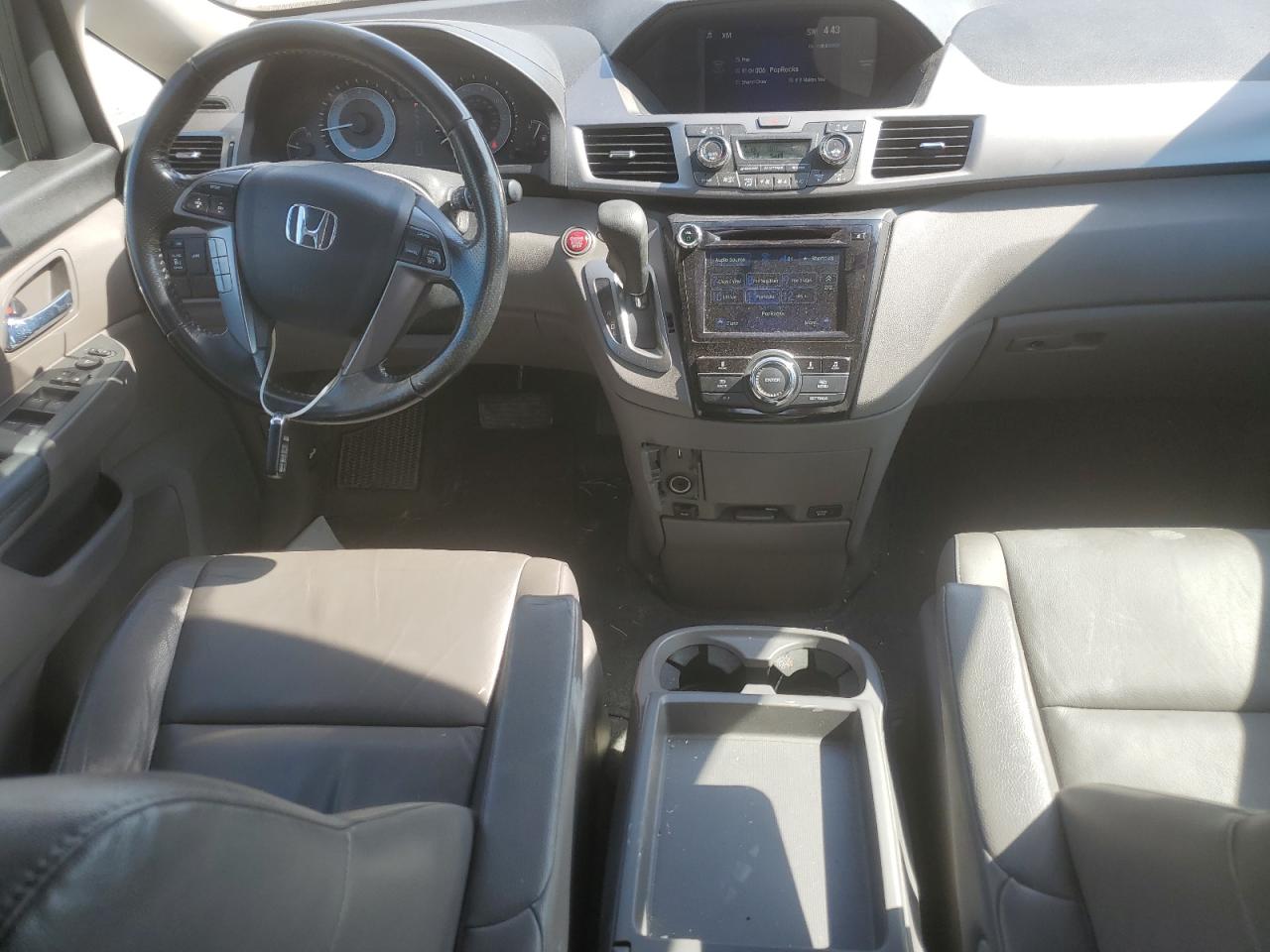 2016 HONDA ODYSSEY EXL photo 8