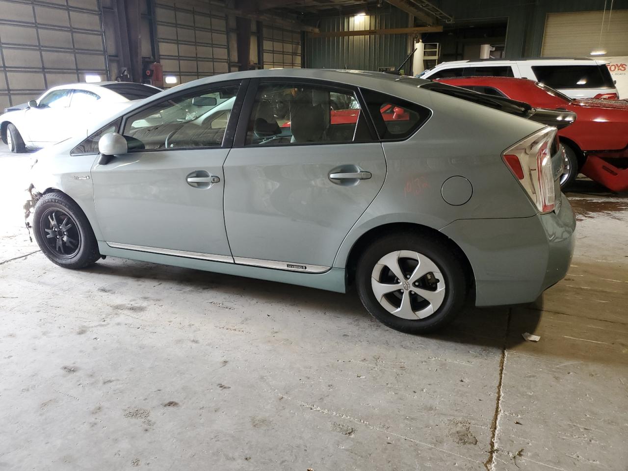 2012 TOYOTA PRIUS photo 3
