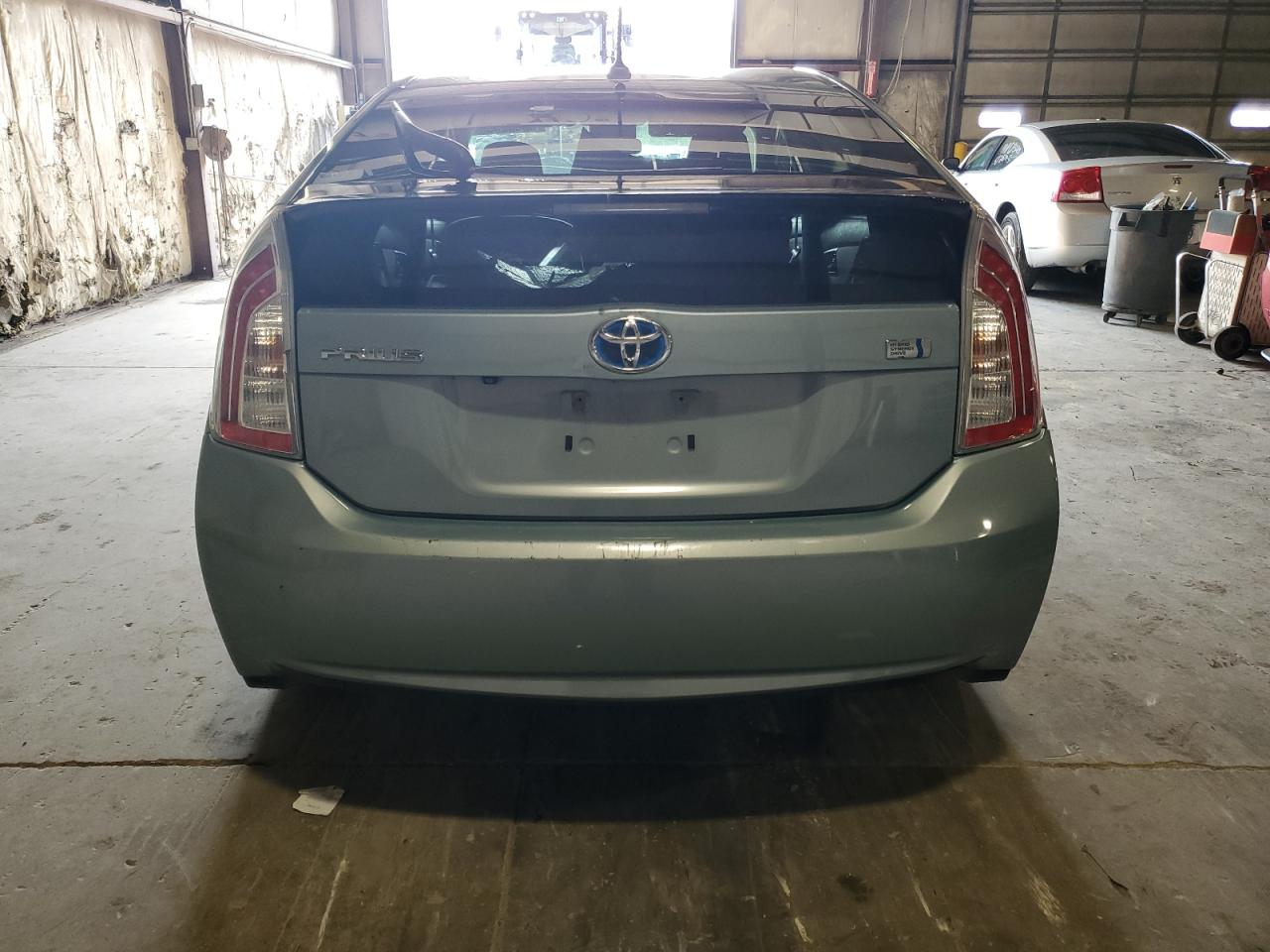 2012 TOYOTA PRIUS photo 11