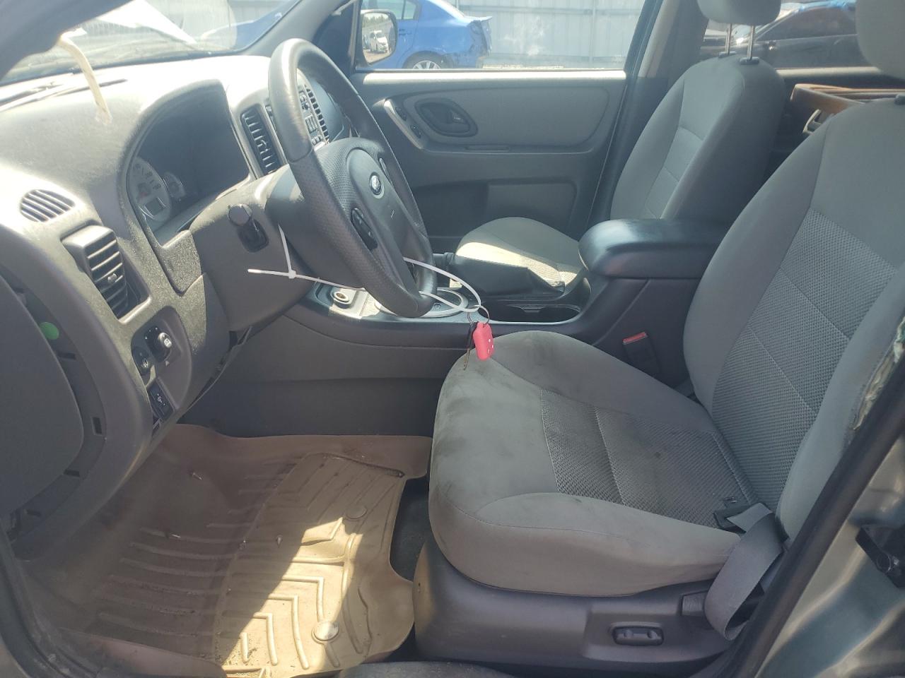2005 FORD ESCAPE HEV photo 19