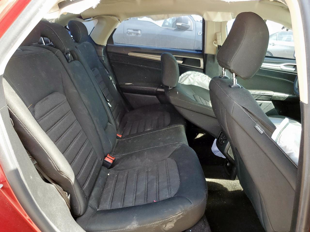 2020 FORD FUSION SE photo 28