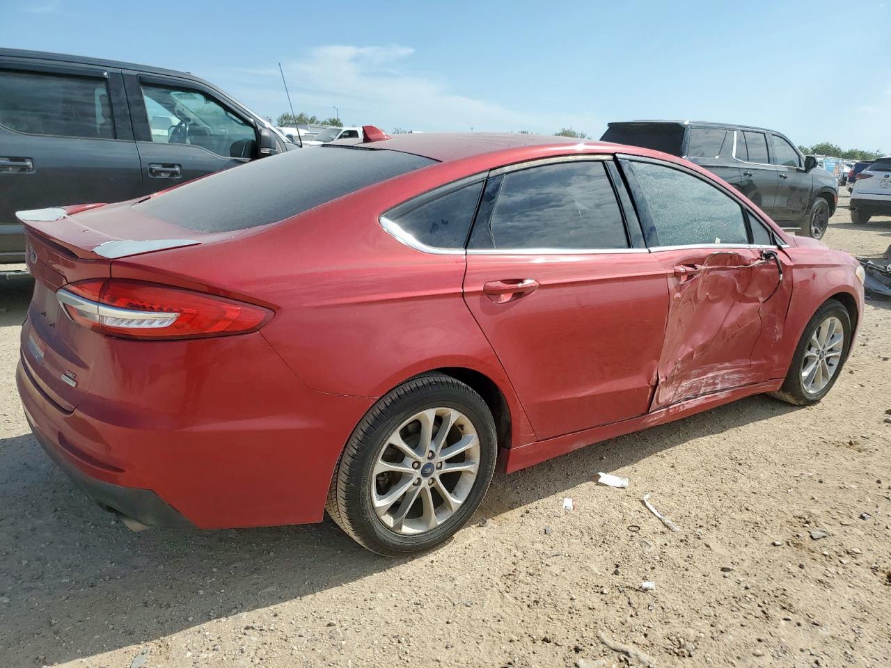 2020 FORD FUSION SE photo 7