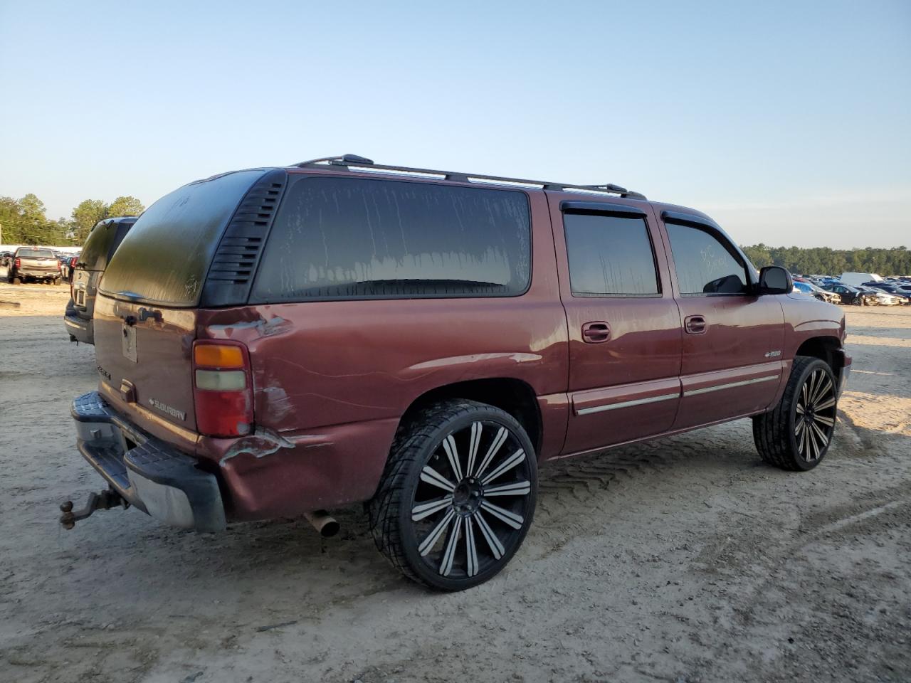 2000 CHEVROLET SUBURBAN C1500 photo 5